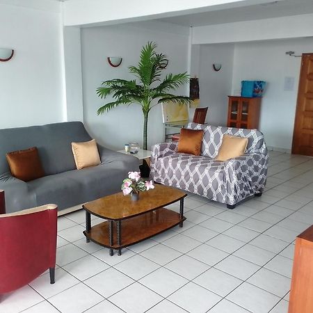 Revolution Tahiti Apartment Papeete  Exterior photo